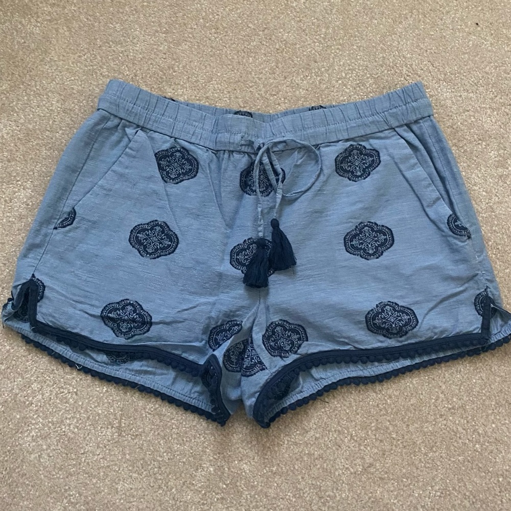 Loft drawstring shorts